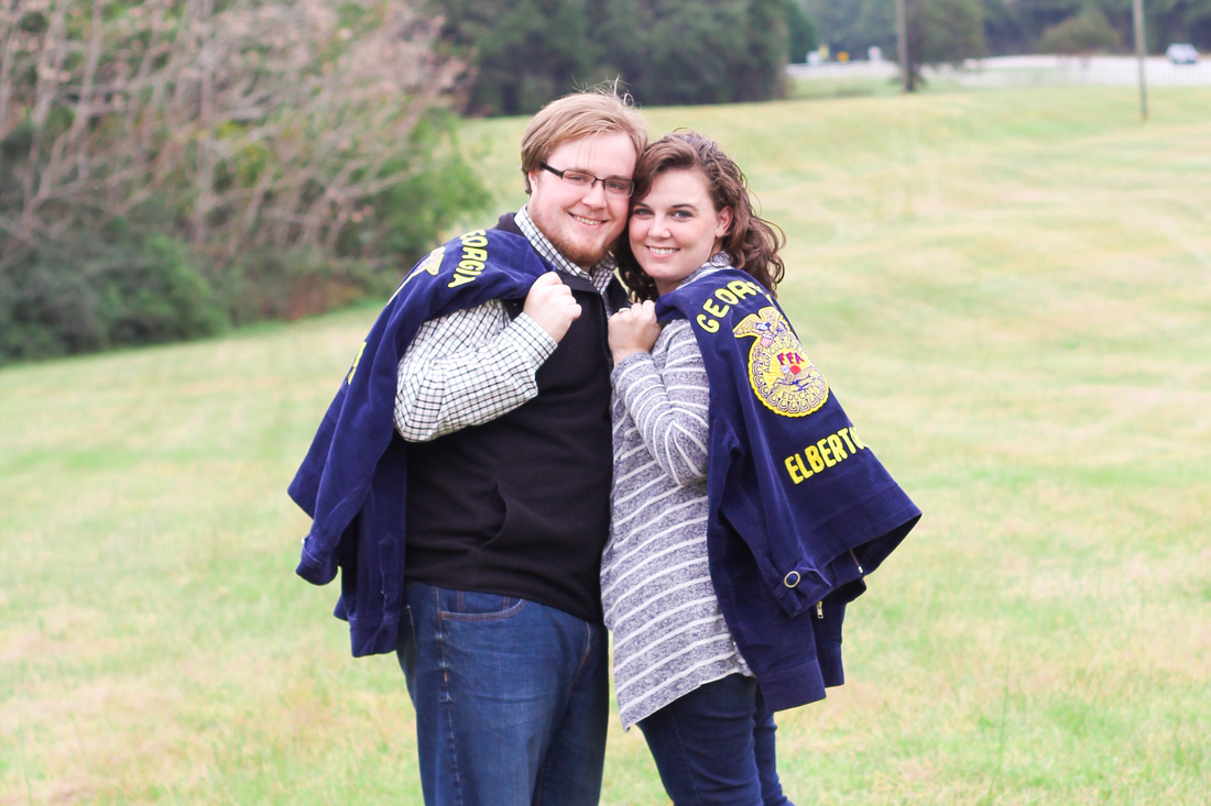 Madison Georgia Engagement Session Photographer Amanda Lynn Photography