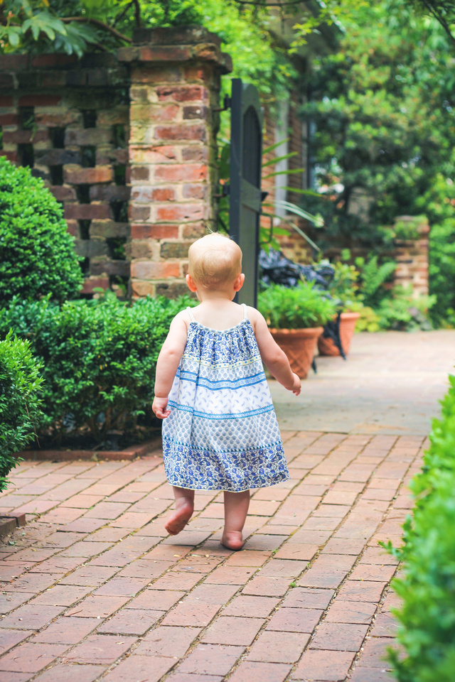 Athens GA Georgia Photos Photographer Toddler Children Founders Memorial Garden