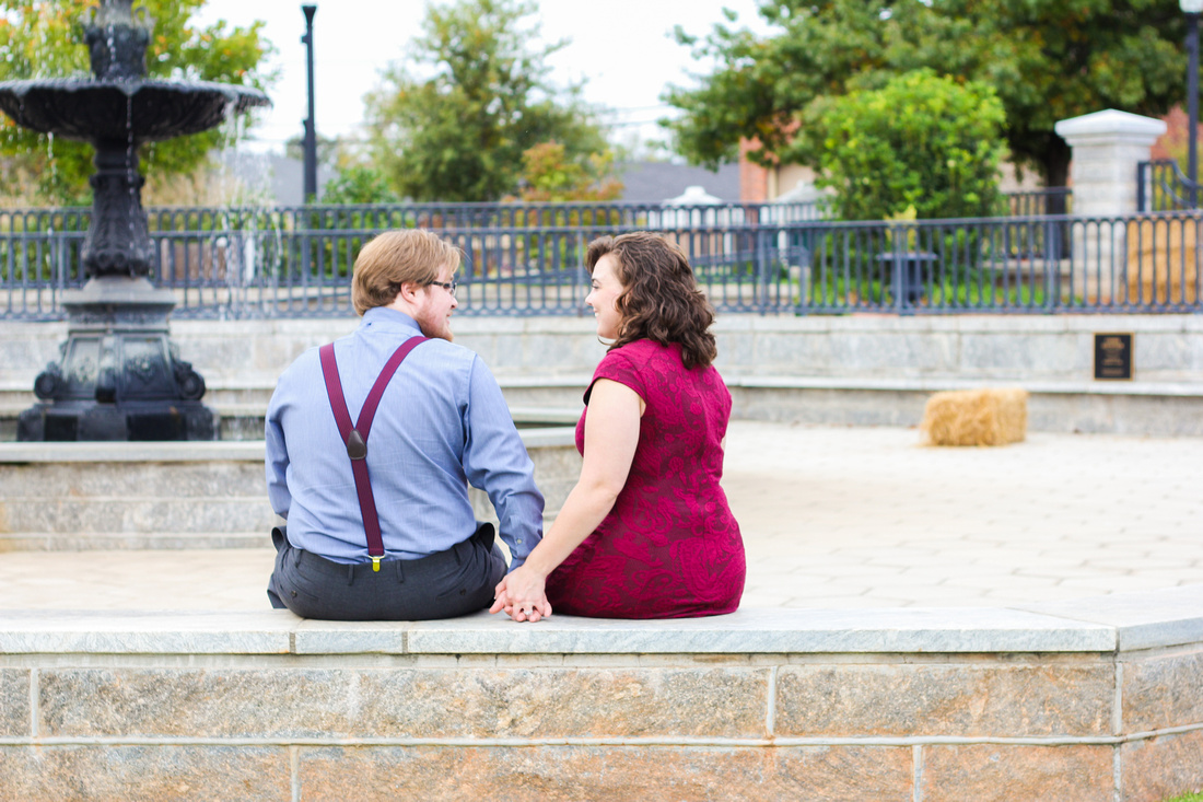 Madison Georgia Engagement Session Photographer Amanda Lynn Photography