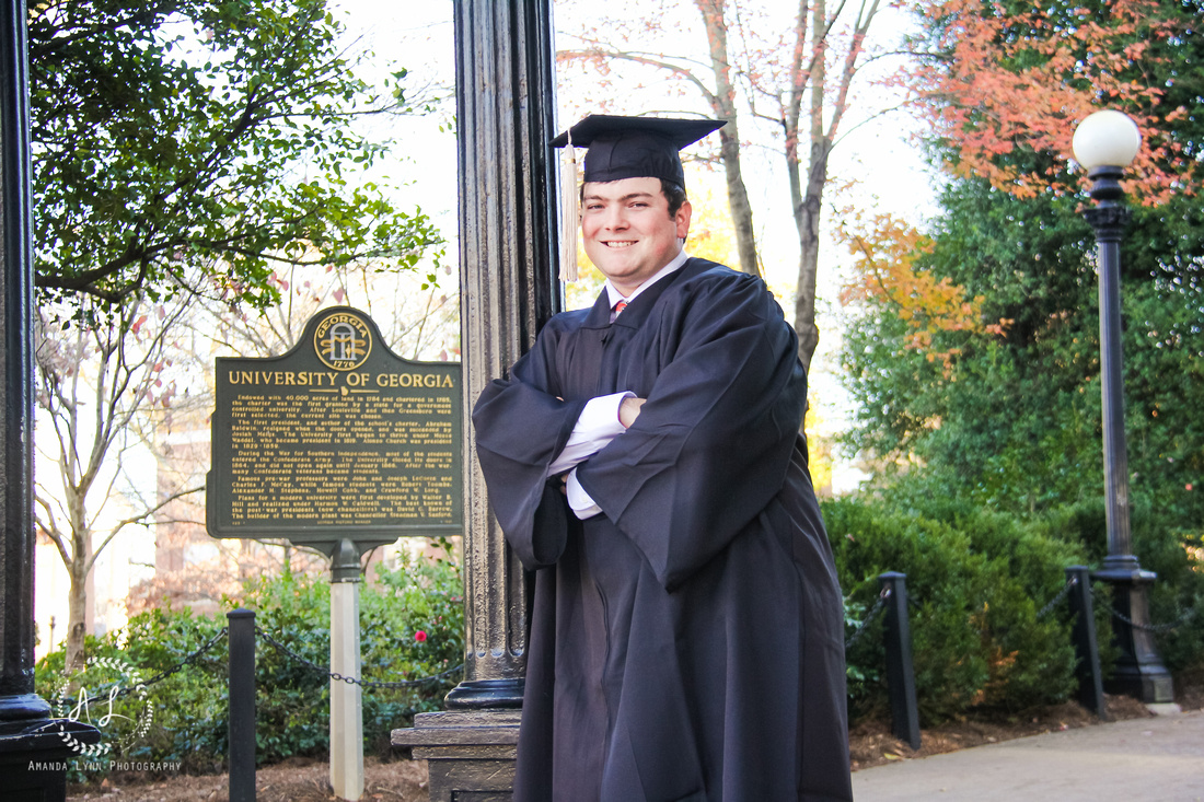 Dylan | UGA Graduation | Amanda Lynn Photography