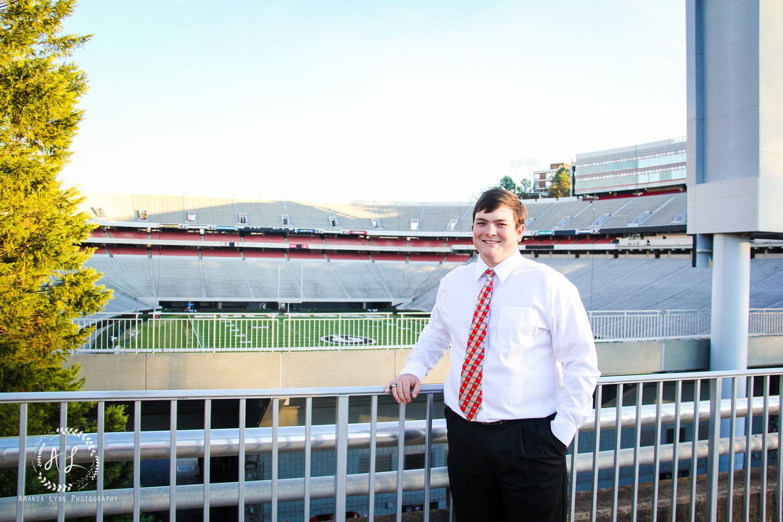 Dylan | UGA Graduation | Amanda Lynn Photography